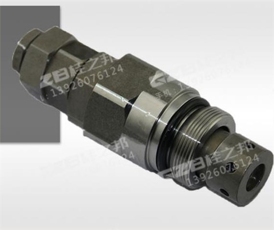 臨工685挖掘機配件