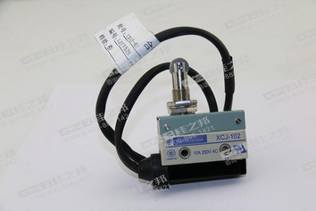 原裝龍工挖掘機配件批發，龍工挖掘機限位開關XCJ-102(10A/250V)，龍工挖掘機配件批發供應