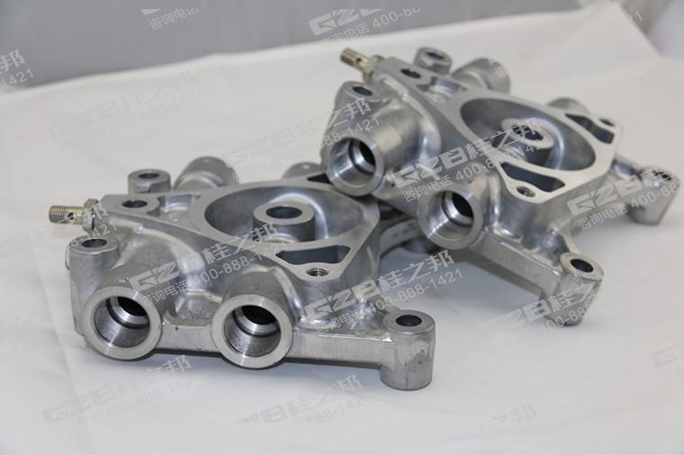 挖掘機(jī)配件大全