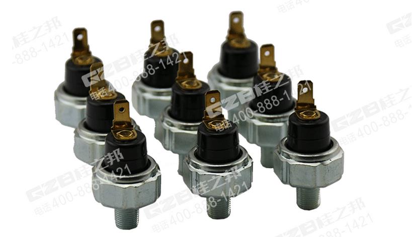 三一挖掘機三菱發動機機油壓力開關