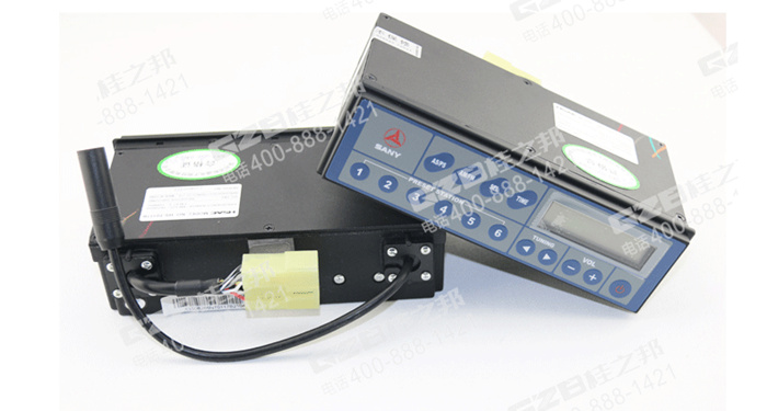 挖機配件批發:原裝三一挖掘機收音機60205002