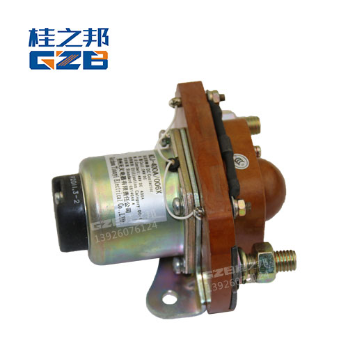 徐工200挖機(jī)配件