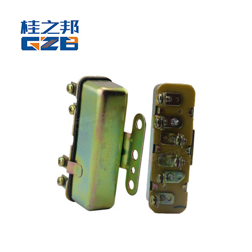 雷沃挖掘機60配件