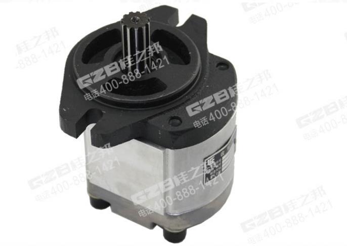 柳工220挖掘機配件